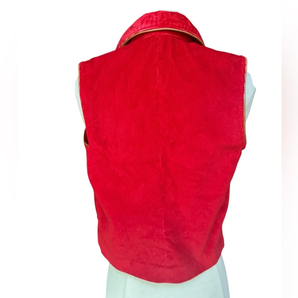 1970s Villager Red Corduroy w/Brown Trim Button‎ Down Vest